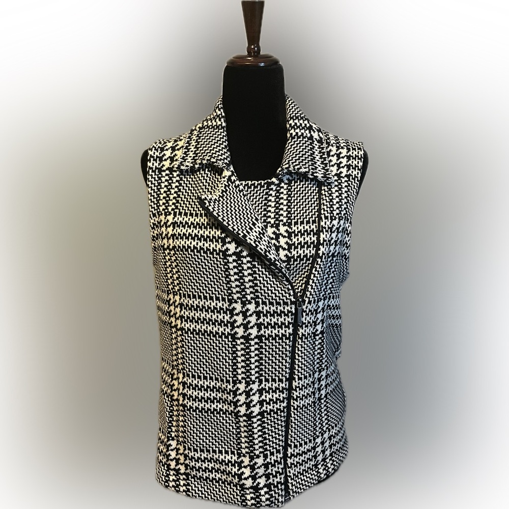 CHAPS Black and White Houndstooth Sweater Knit Vest size L